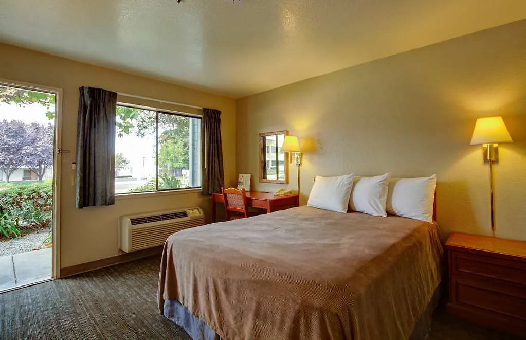 **  Rodeway Inn Sacramento-University Area United States